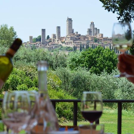 Tenuta Guardastelle - Agriturismo And Vineyard San Gimignano Luaran gambar
