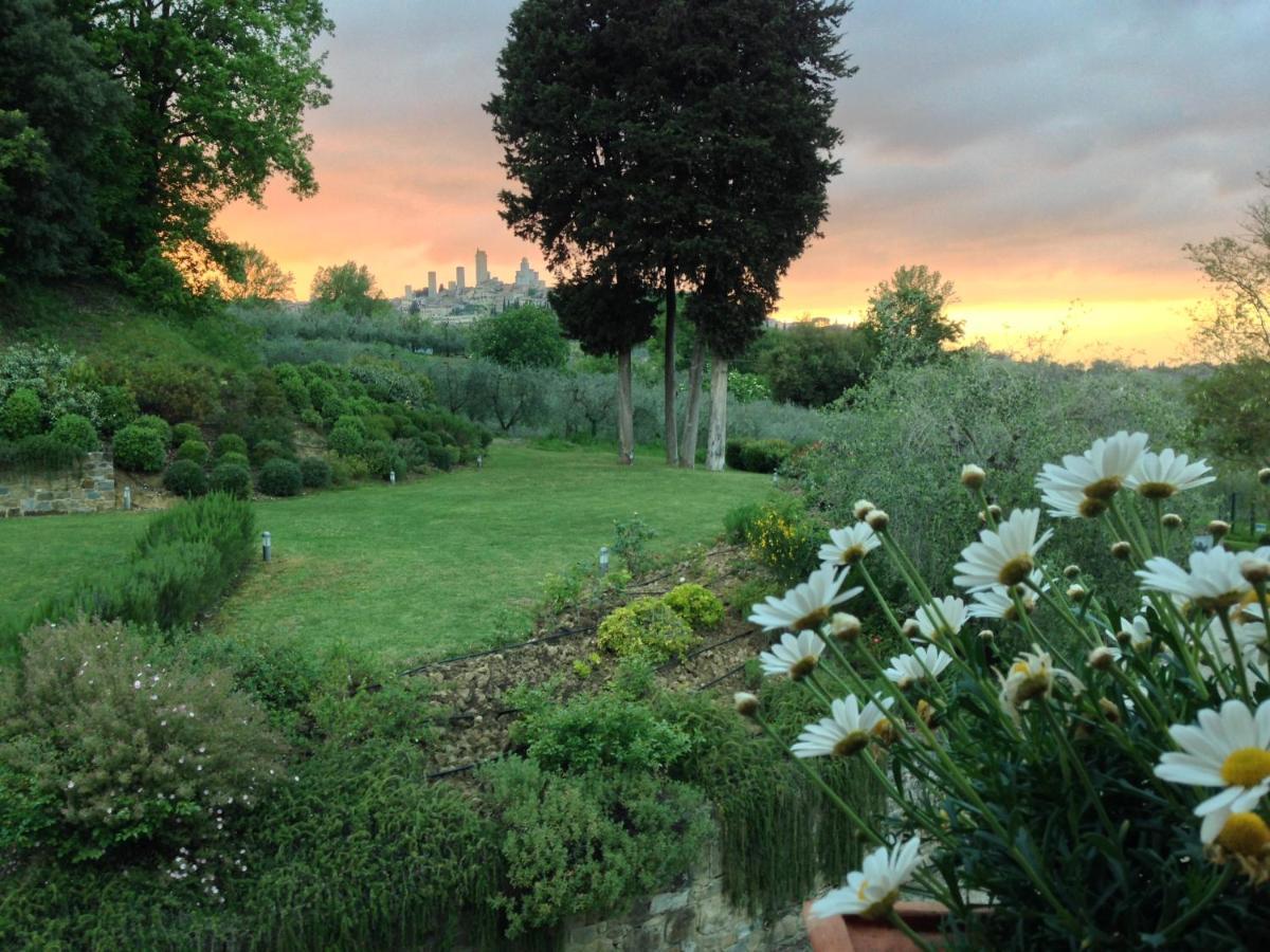 Tenuta Guardastelle - Agriturismo And Vineyard San Gimignano Luaran gambar